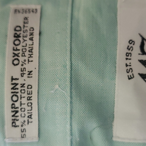 Van Heusen New Classic Fit Dressing Shirt 15 1/2 32-33 Agua blueish - Picture 2 of 4